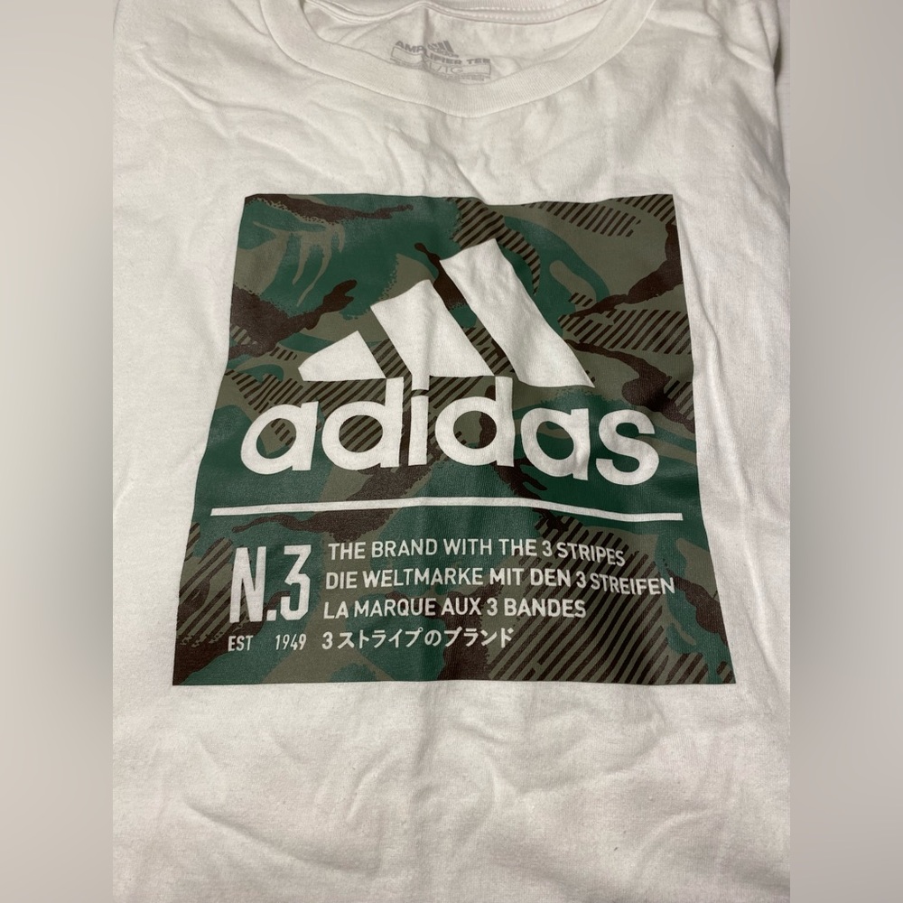 Adidas Amplifier Tee Size X-Large